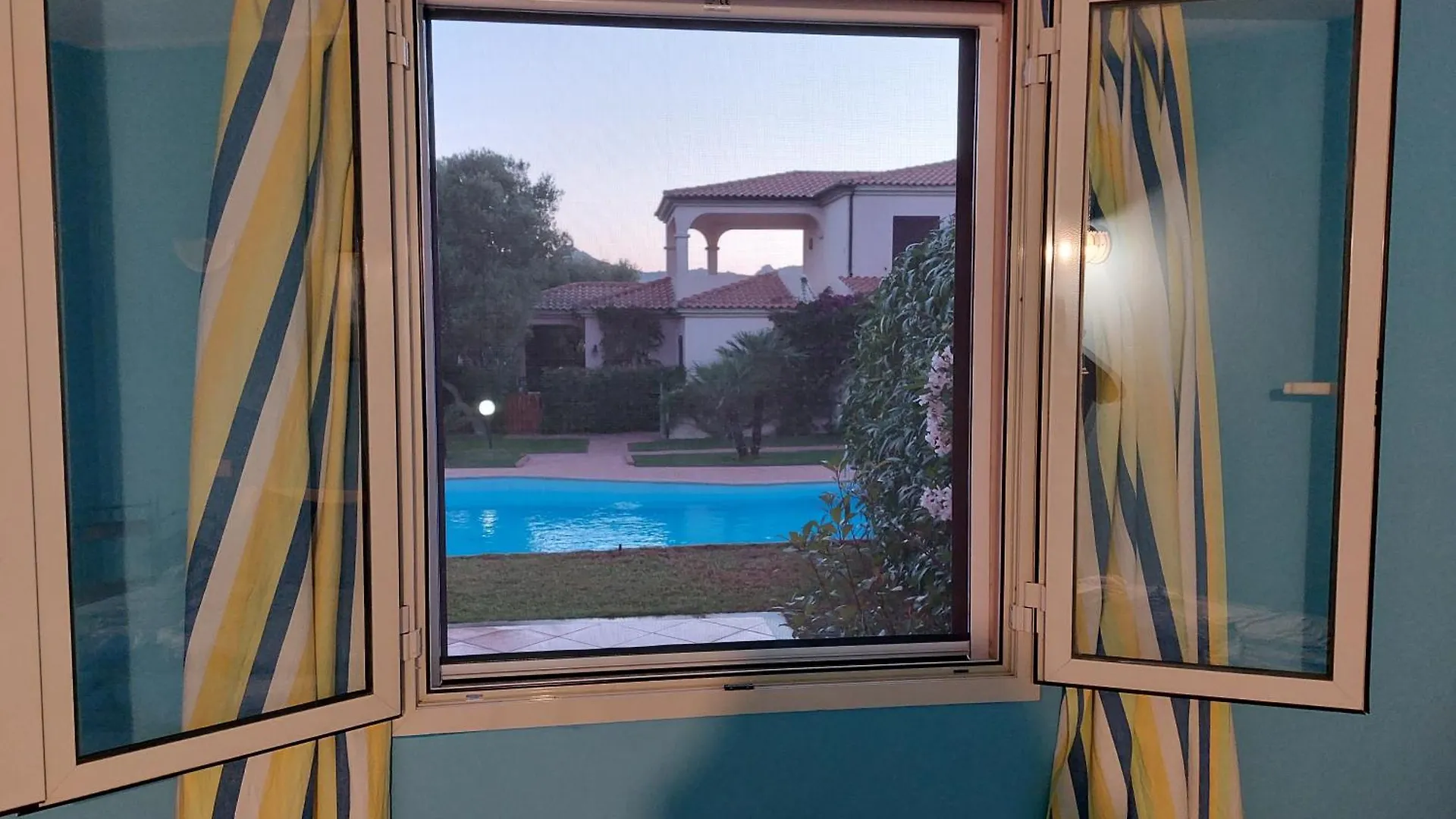 Casa Vacanza Sa Pedra Romanica Monte Petrosu 0*,  Italy